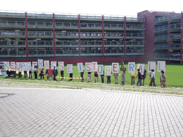 19.10.2015: Sehen wir uns beim NSU-Untersuchungsausschuss in Düsseldorf?! Düsseldorf’ta NSU Araştırma Komisyonu’nda görüşecek miyiz?!